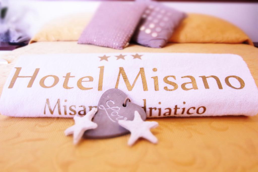 Hotel Misano 미사노아드리아티코 외부 사진