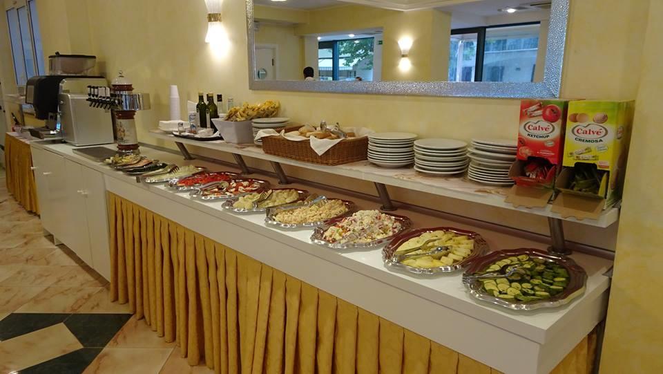 Hotel Misano 미사노아드리아티코 외부 사진